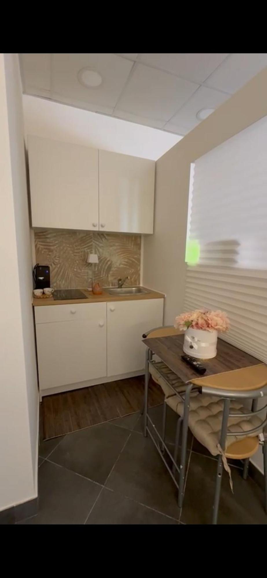 Casa Di Vincenzo Bed & Breakfast Napoli Bagian luar foto